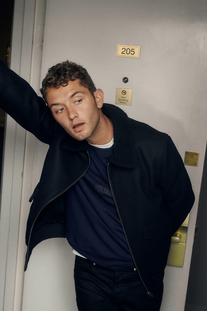 Raff Law Zadig & Voltaire Campaign Fall 2022 » Raff Law Dons Trendy Style for Zadig & Voltaire Raff Law Zadig & Voltaire Campaign Fall 2022