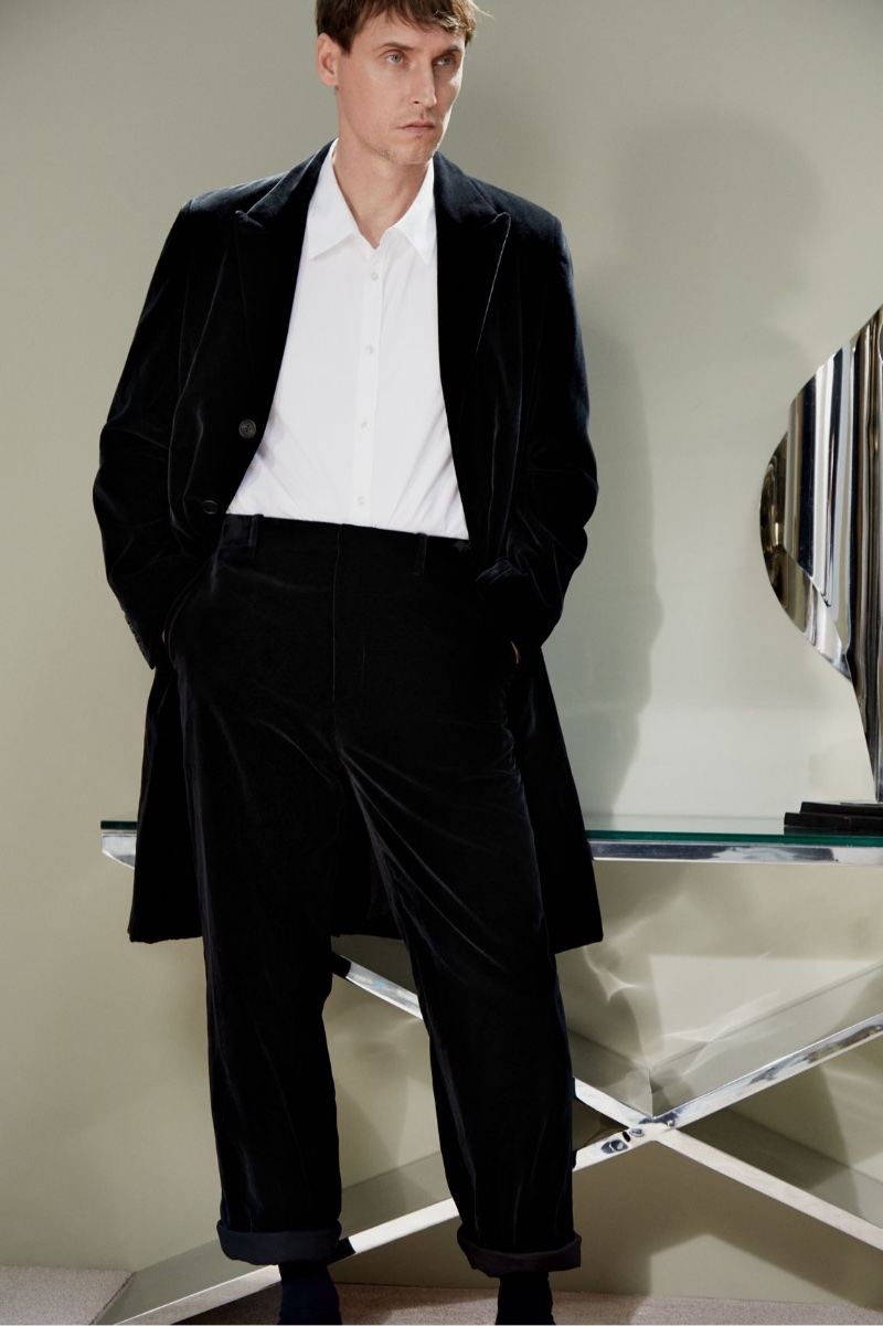 » Sebastien Embraces Serious Style for Matches Fashion Sebastien Andrieu MatchesFashion Editorial 2022 Men 005