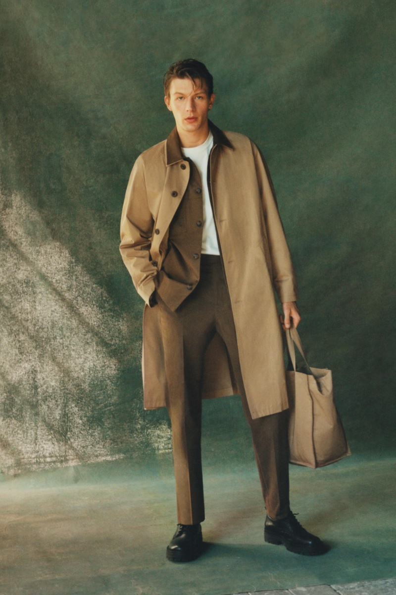 Zara Man Fall 2022 Finnlay Davis Model Topcoat