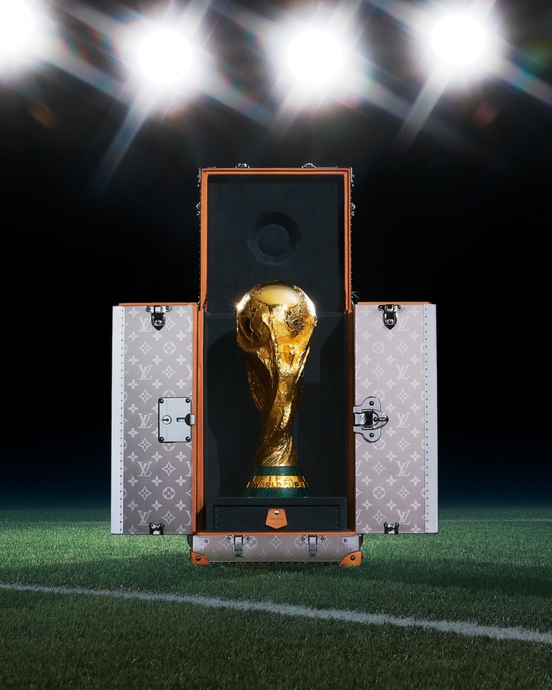 Messi and Ronaldo chess match in Louis Vuitton campaign is from a