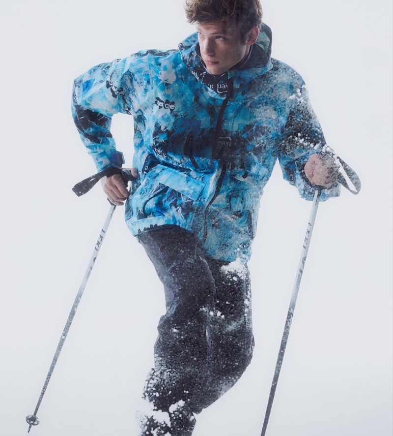 Luisaviaroma Men Winter Style Active Ski 2022 Lorenzo Gonzi Model The North Face Dragline Jacket Printed