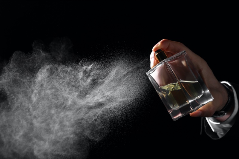 Spraying Cologne Perfume Mist