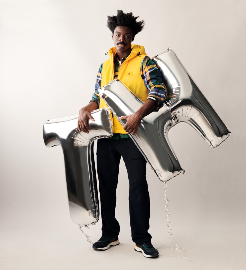 Artist King Owusu fronts Tommy Hilfiger's Festive campaign. » Tommy Hilfiger Reveals New Fashions for the Holidays Artist King Owusu fronts Tommy Hilfiger's Festive campaign.