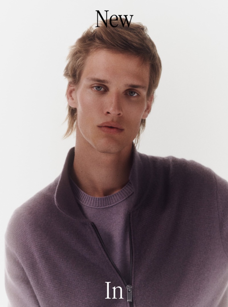 » Yeray Takes a Page from Massimo Dutti Yeray Allgayer Massimo Dutti Men Fall Winter 2022 011