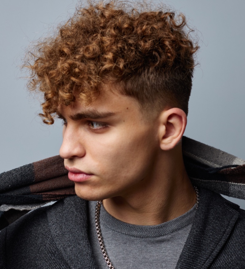 Men's Haircuts for Curly Hair: Natural Curls with Confidence