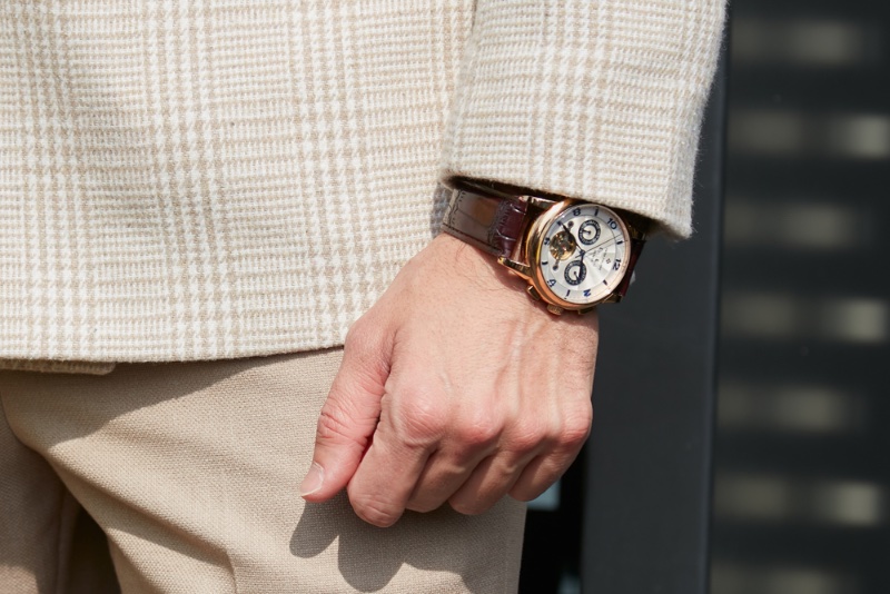 man wearing patek philippe watch » Watches: What Are the Best to Invest in? man wearing patek philippe watch