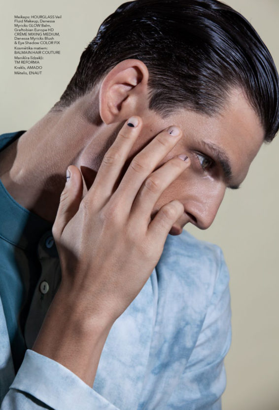 » Pau Ramis Captivates with Male Beauty Looks for L'Officiel Baltics Pau Ramis LOfficiel Baltics 001