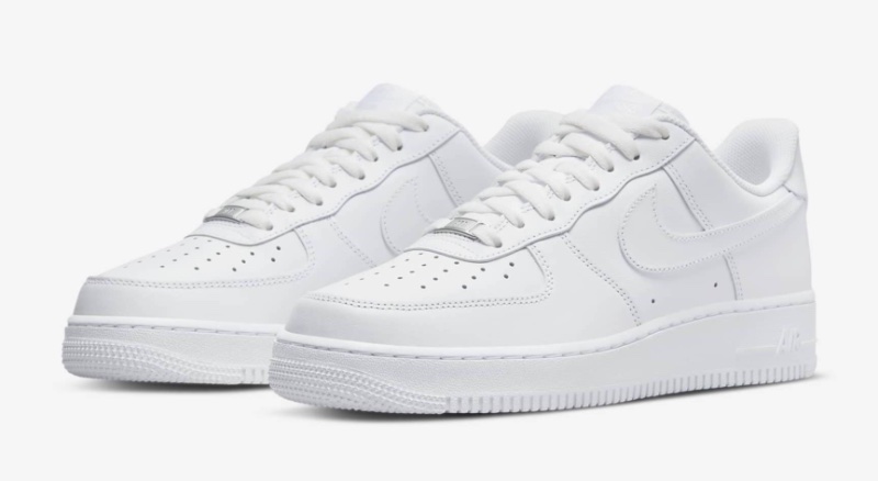 Complete your look with white Nike Air Force 1 '07 sneakers. » All White Outfits for Men: The Essential Style Guide Complete your look with white Nike Air Force 1 '07 sneakers.