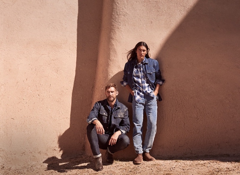 Banana Republic unveils its new spring 2023 arrivals with models Will Chalker and Cherokee Jack. 