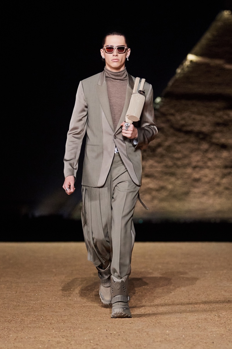 Dior Fall/Winter 2023 Kim Jones Menswear PFW Collection