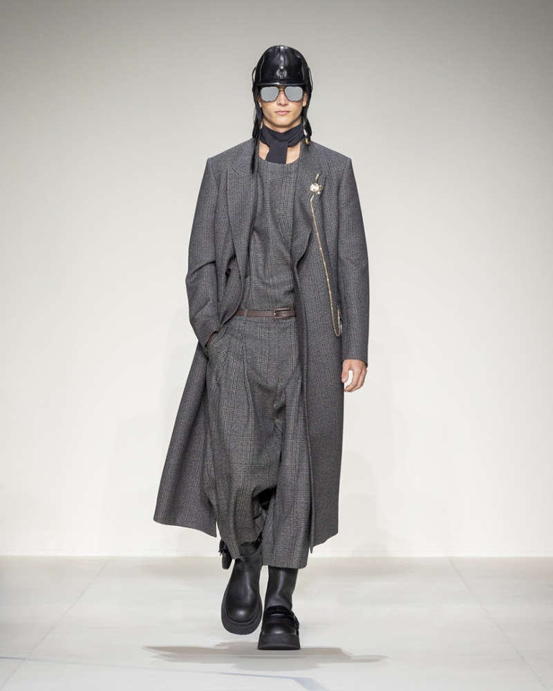 Emporio Armani Men's Fall/Winter 2023 Collection Runway