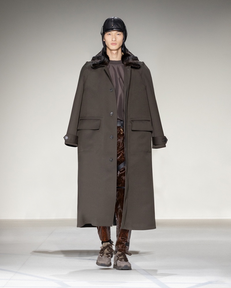 » Fall 2023 Trends for Men to Keep You Stylishly Warm Emporio Armani Men Fall Winter 2023 Runway Collection 044