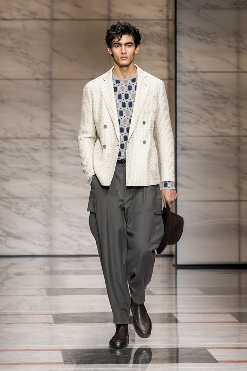 Giorgio Armani Fall 2023 Men's Fashion Show