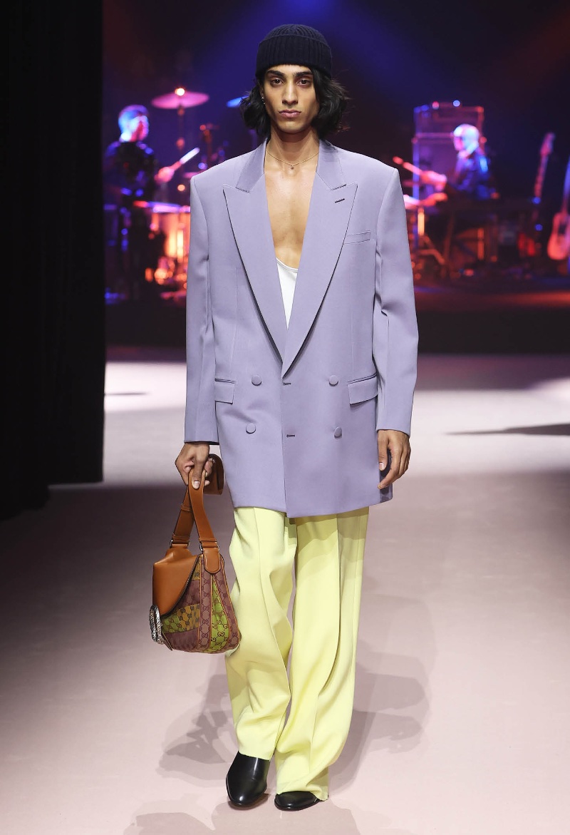 Gucci Men Fall Winter 2023 Collection Runway 003