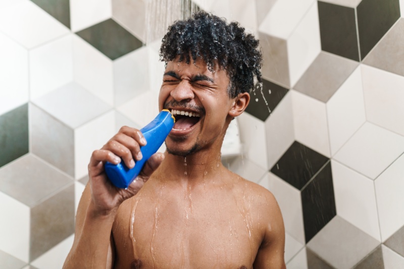 Man Curly Hair Singing Shampoo Bottle Shower » The Best Shampoo for Men's Curly Hair: Hydrating & Cleansing Man Curly Hair Singing Shampoo Bottle Shower