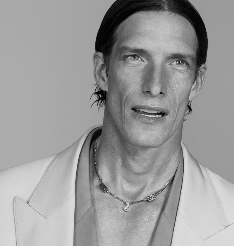 Versace enlists Ivan de Pineda to front its spring-summer 2023  men's campaign. 