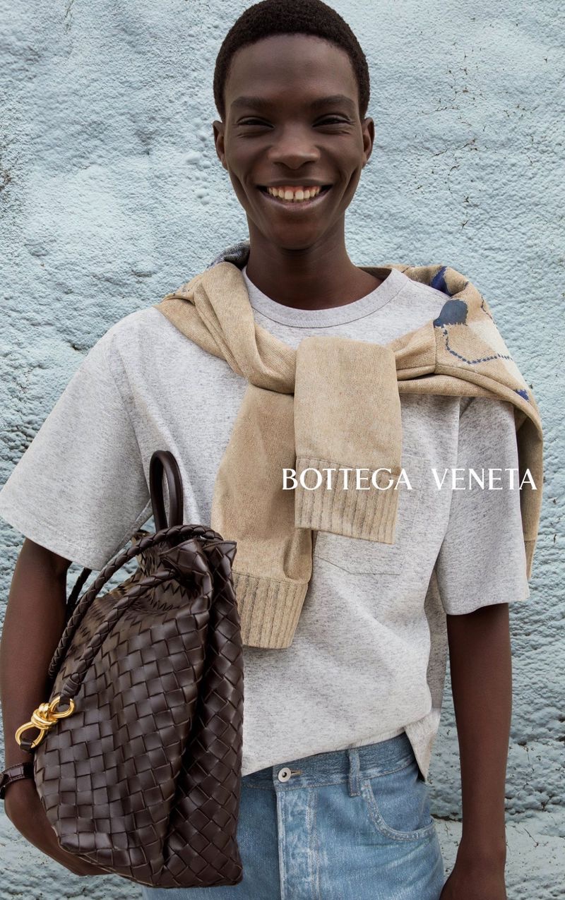 Bottega Veneta Spring Summer 2023 Campaign Dara Gueye » Bottega Veneta Exudes Effortless Style Bottega Veneta Spring Summer 2023 Campaign Dara Gueye