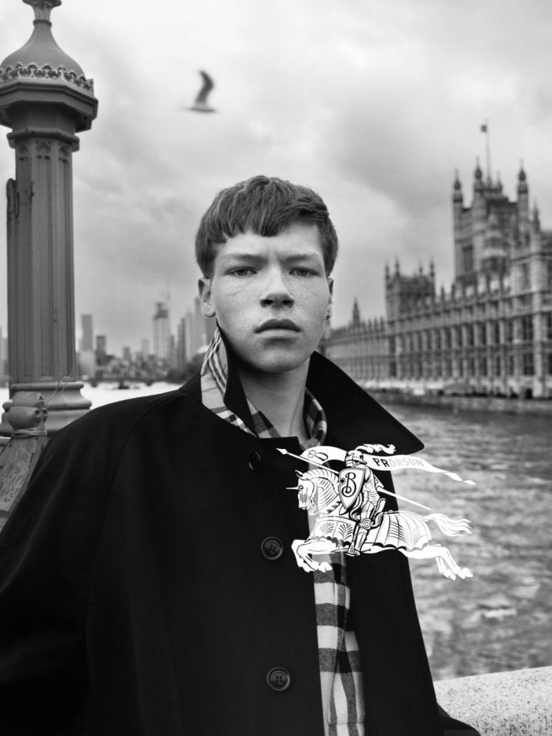 Flyn Stone for Burberry. » Burberry Prorsum Returns, Daniel Lee Debuts Campaign Flyn Stone for Burberry.