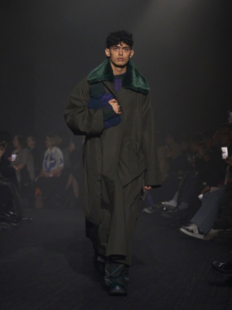 ESCAPES Burberry Autumn/Winter 2021 Menswear Collection — SSI Life