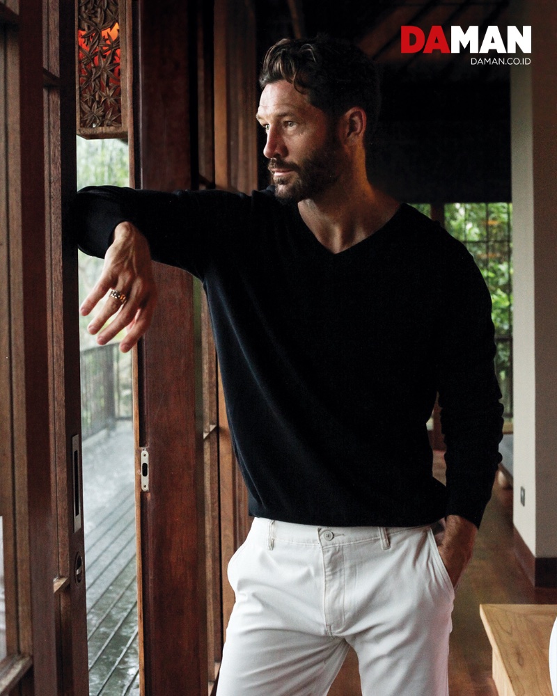 » John Halls Strips Down for DA MAN, Talks Upcoming Brand John Halls 2023 DA MAN 007
