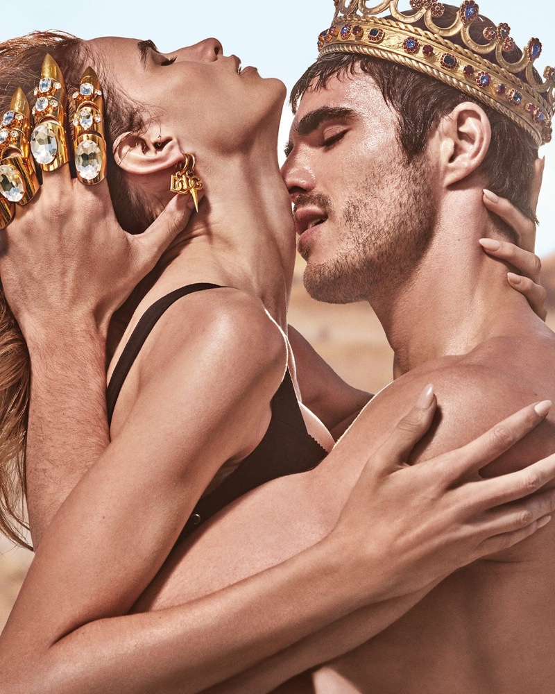 Models Diego Villarreal and Linda Helena front the K&Q by Dolce & Gabbana eau de parfum campaign.