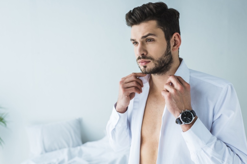 Luxury timepieces add refinement to formal ensembles while paying a nod to the past. » The Different Types of Watches: Refined to Modern & Sporty Luxury timepieces add refinement to formal ensembles while paying a nod to the past.