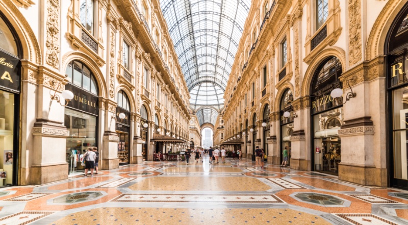 Milan Italy Luxury Destination Travel Galleria Vittorio Emanuele II » Bellissima Italia: Luxurious Fashion & Travel Spots in Italy Milan Italy Luxury Destination Travel Galleria Vittorio Emanuele II