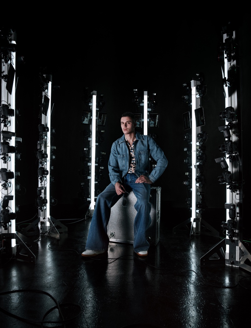Arón Piper takes the spotlight in denim for the Rhuigi x Zara RHU collection campaign. » Arón Piper Takes the Spotlight in Rhuigi x Zara RHU Campaign Arón Piper takes the spotlight in denim for the Rhuigi x Zara RHU collection campaign.