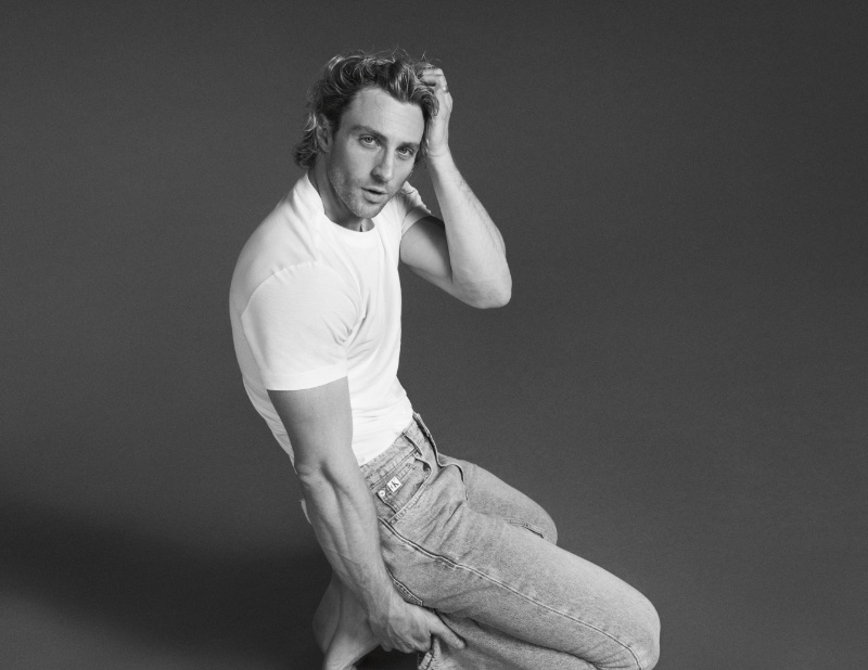 Aaron Taylor Johnson Calvin Klein Campaign Spring 2023 » Aaron Taylor-Johnson is Magnetic in New Calvin Klein Advert Aaron Taylor Johnson Calvin Klein Campaign Spring 2023