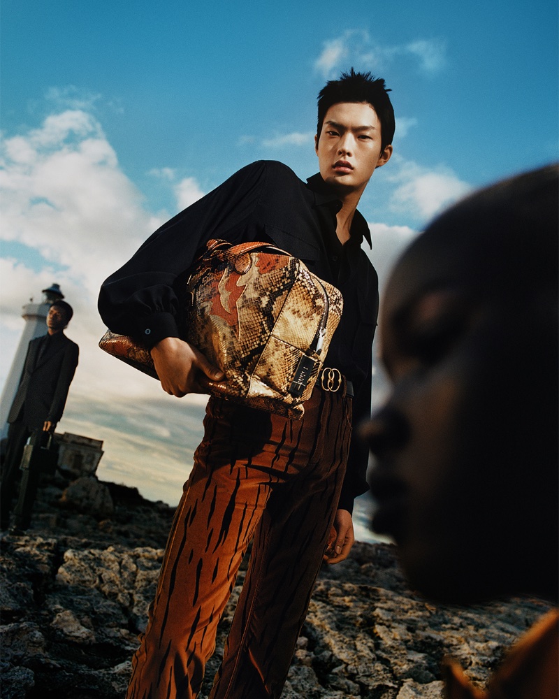 Bally Spring Summer 2023 Campaign Men Hong Seong Jun » Discover Bally's Windswept Spring 2023 Campaign Bally Spring Summer 2023 Campaign Men Hong Seong Jun