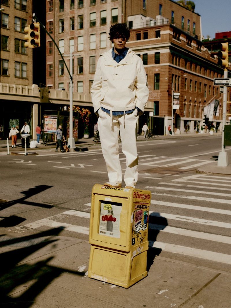 GANT Spring Summer 2023 Campaign Tyler Blue Golden