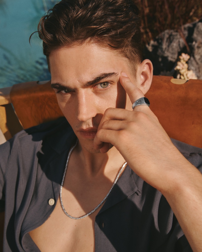 Hero Fiennes-Tiffin David Yurman Brand Ambassador » David Yurman's New Wave: Hero Fiennes-Tiffin & Kane Brown Shine in 2023 Hero Fiennes-Tiffin David Yurman Brand Ambassador