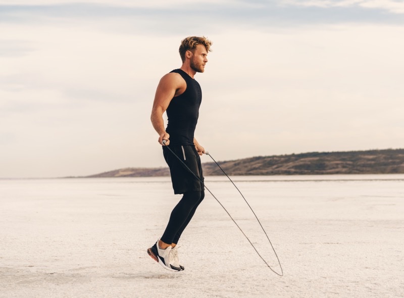 Man Beach Jump Roping Workout Wear » Fit for Fashion: The Best Workout Wear Brands Man Beach Jump Roping Workout Wear