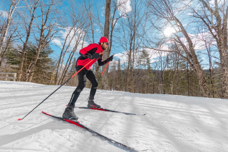 Man Skiing Sportswear » Buying Sportswear: Common Mistakes to Avoid Man Skiing Sportswear