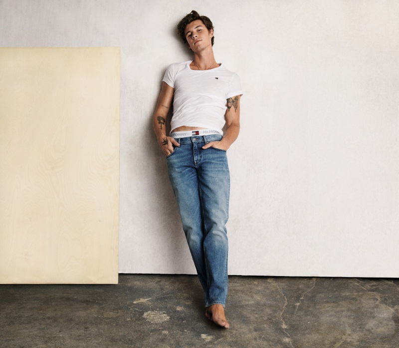 Shawn Mendes Tommy Hilfiger Classics Reborn Spring 2023 Campaign Fitted TShirt Jeans » Tommy Hilfiger x Shawn Mendes Return: The Classics Reborn Shawn Mendes Tommy Hilfiger Classics Reborn Spring 2023 Campaign Fitted TShirt Jeans