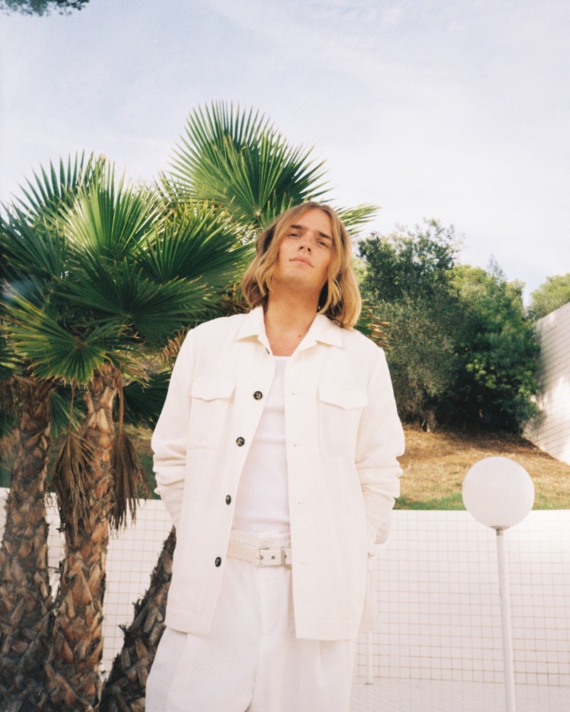 Ton Heukels JOOP Spring Summer 2023 Campaign All White Outfit Men » Miami Magic: JOOP! Unveils Spring 2023 Campaign Ton Heukels JOOP Spring Summer 2023 Campaign All White Outfit Men