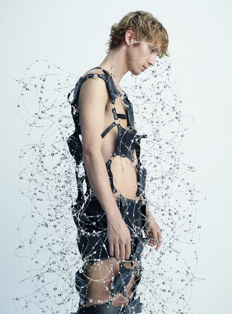 Troye Sivan V China Photoshoot 2023 Noir Kei Ninomiya » Troye Sivan Stars in V China Premier Cover Shoot Troye Sivan V China Photoshoot 2023 Noir Kei Ninomiya
