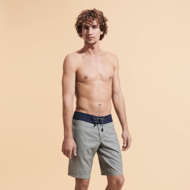 Vilebrequin x The Woolmark Company Men Wool Swim Trunks Prince de Galles » Vilebrequin & The Woolmark Company Take Swimwear to New Heights Vilebrequin x The Woolmark Company Men Wool Swim Trunks Prince de Galles