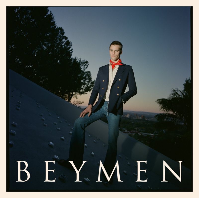Channeling French style in a double-breasted blazer, Parker van Noord fronts Beymen's spring-summer 2023 campaign.