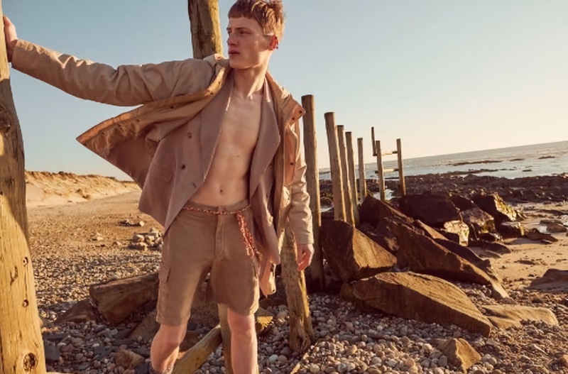 » Braien Embraces Summer's Soft Radiance for L'Officiel Hommes Italia Braien Vaiksaar 2023 LOfficiel Hommes Italia Editorial 007