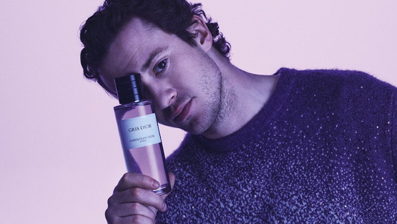 Joseph Quinn Gris Dior Campaign 2023 » The Faces of Gris Dior: Liu Yuxin, Joseph Quinn + More Joseph Quinn Gris Dior Campaign 2023