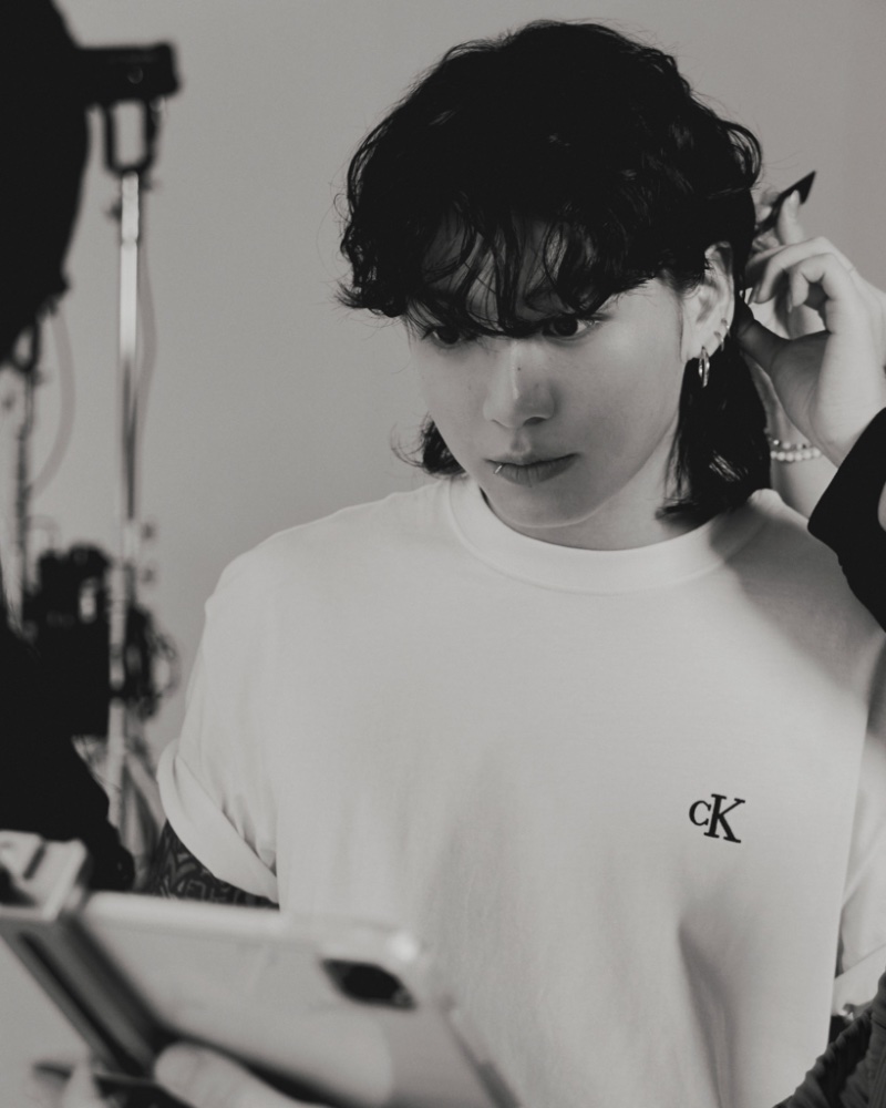 Behind the Scenes: Jung Kook for Calvin Klein spring-summer 2023 campaign. 