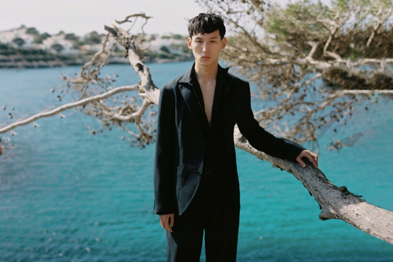Massimo Dutti enlists Woosang Kim to star in its summer tailoring edit for men. 