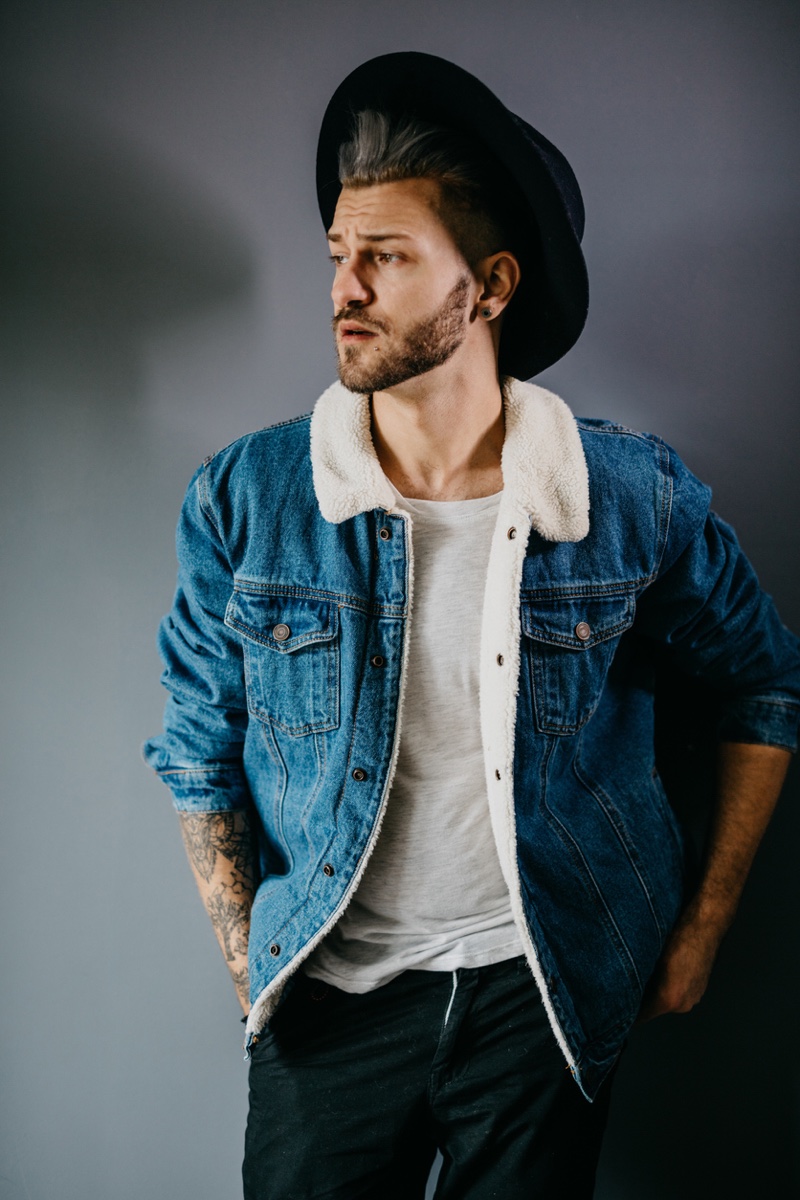 Trucker Jackets for Men: Functionality & Style Combined