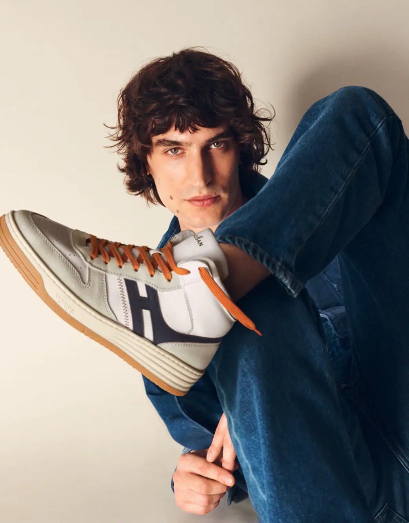 Valerio Maccario Hogan Spring Summer 2023 Campaign » GenH: Hogan Spotlights Retro-Inspired Sneakers for Spring Campaign Valerio Maccario Hogan Spring Summer 2023 Campaign
