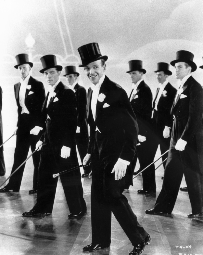 Fred Astaire wears formal wear in the 1935 film Top Hat. 