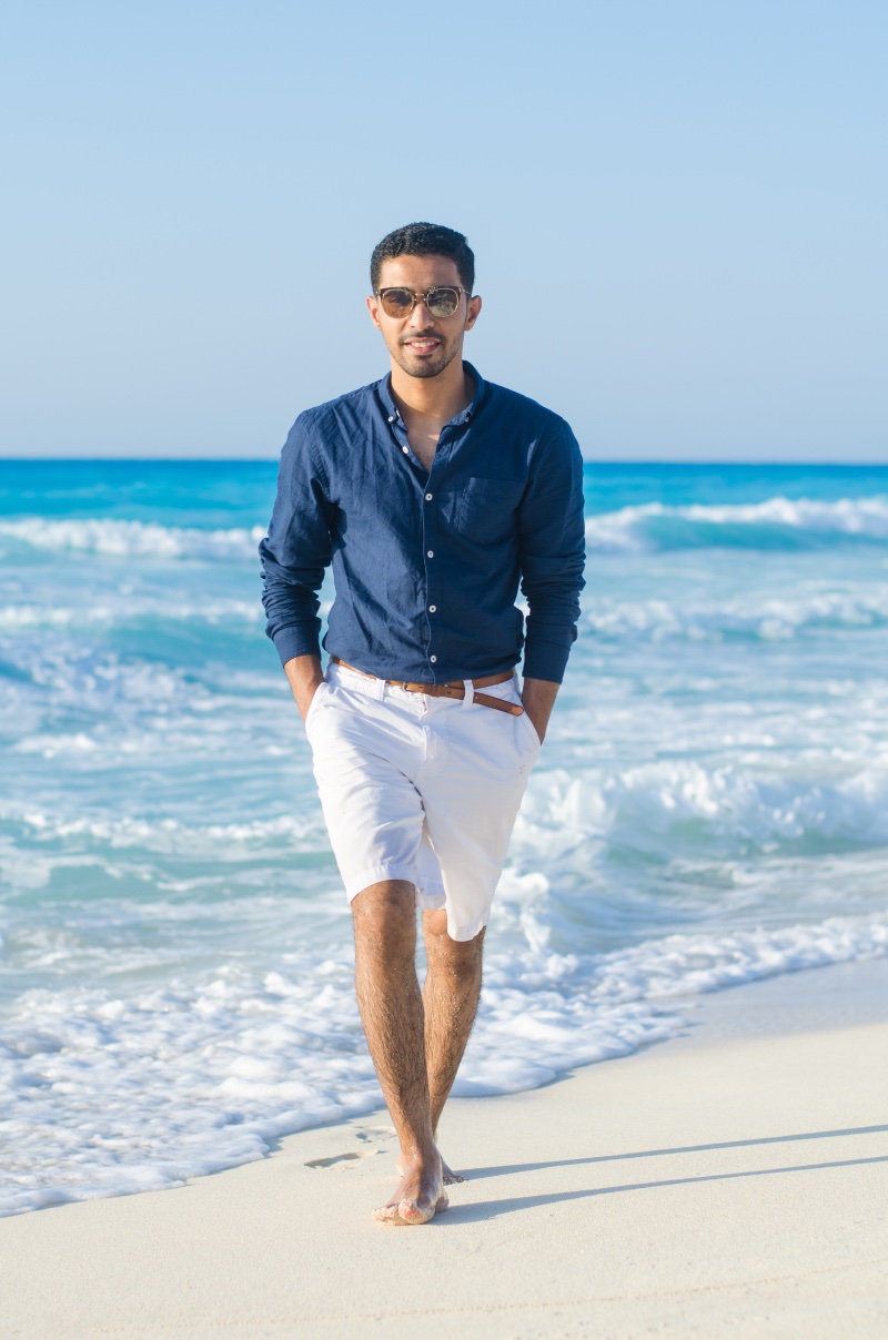 Beach Wedding Attire for Men: Outfits & Style Guide