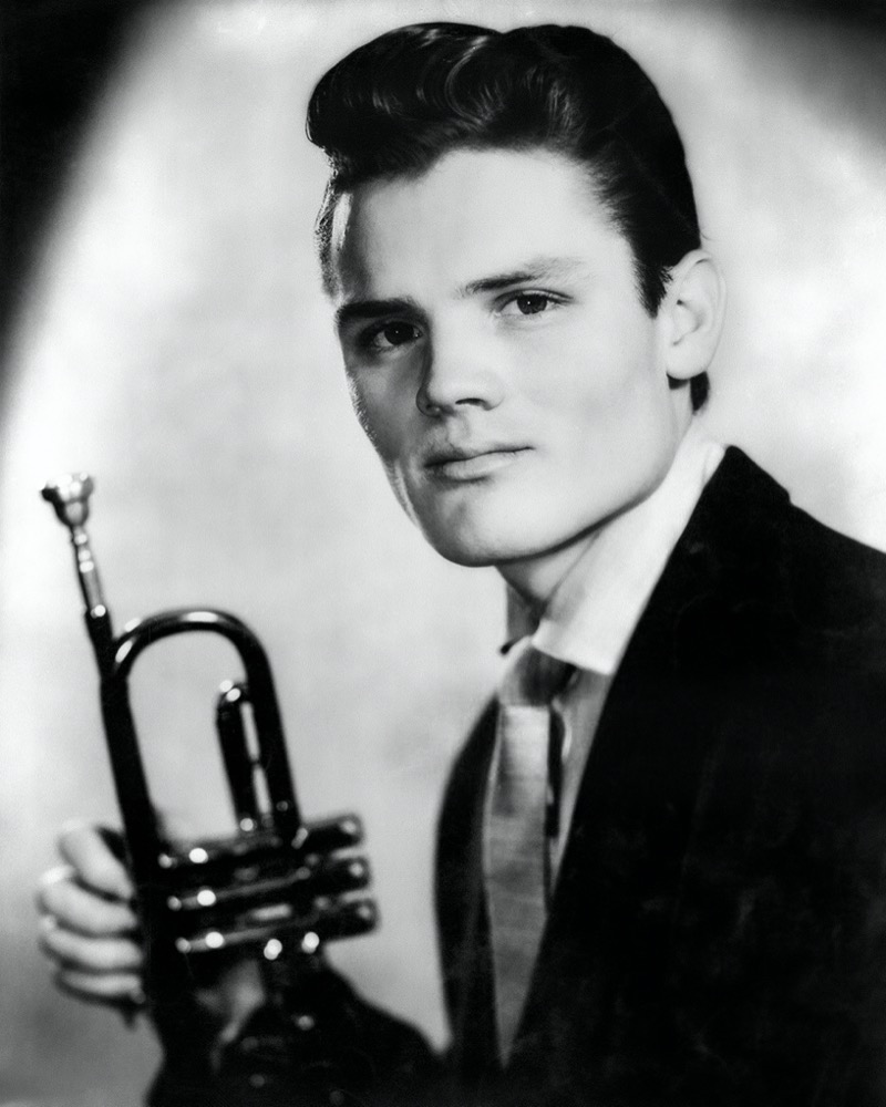 Chet Baker wears a '50s pompadour.