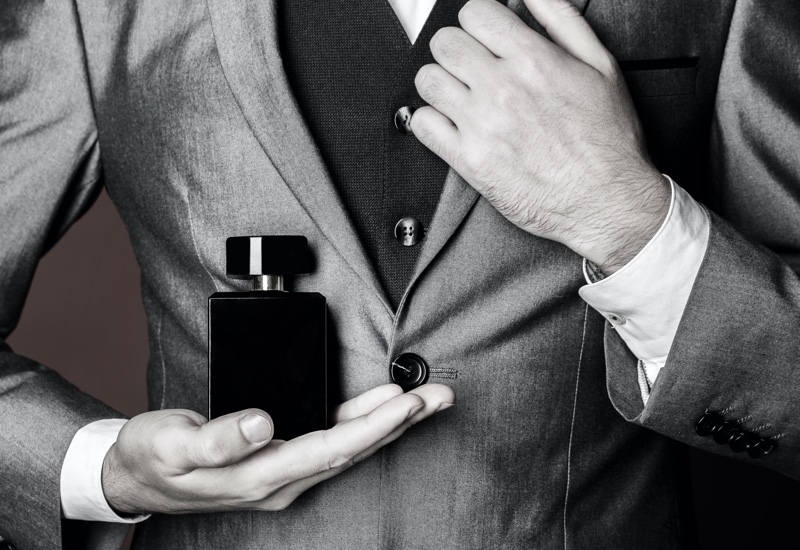 Cologne Man Suit » Seductive Scents: Unveiling the Allure of Men's Cologne Cologne Man Suit