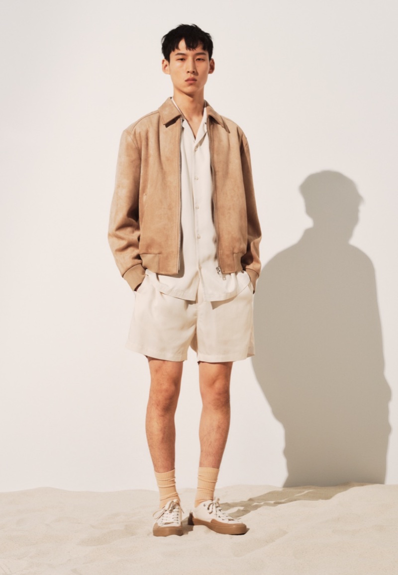 » H&M's Threefold Approach to Summer 2023 Style HM Men Smart Lookbook Summer 2023 001